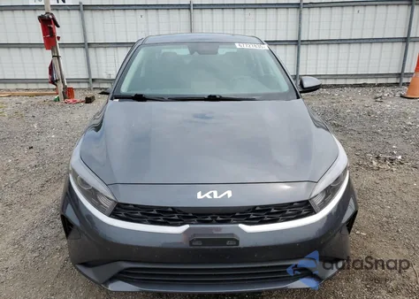 2023 Kia Forte Lx from USA, damaged, VIN 3KPF24AD8PE614549